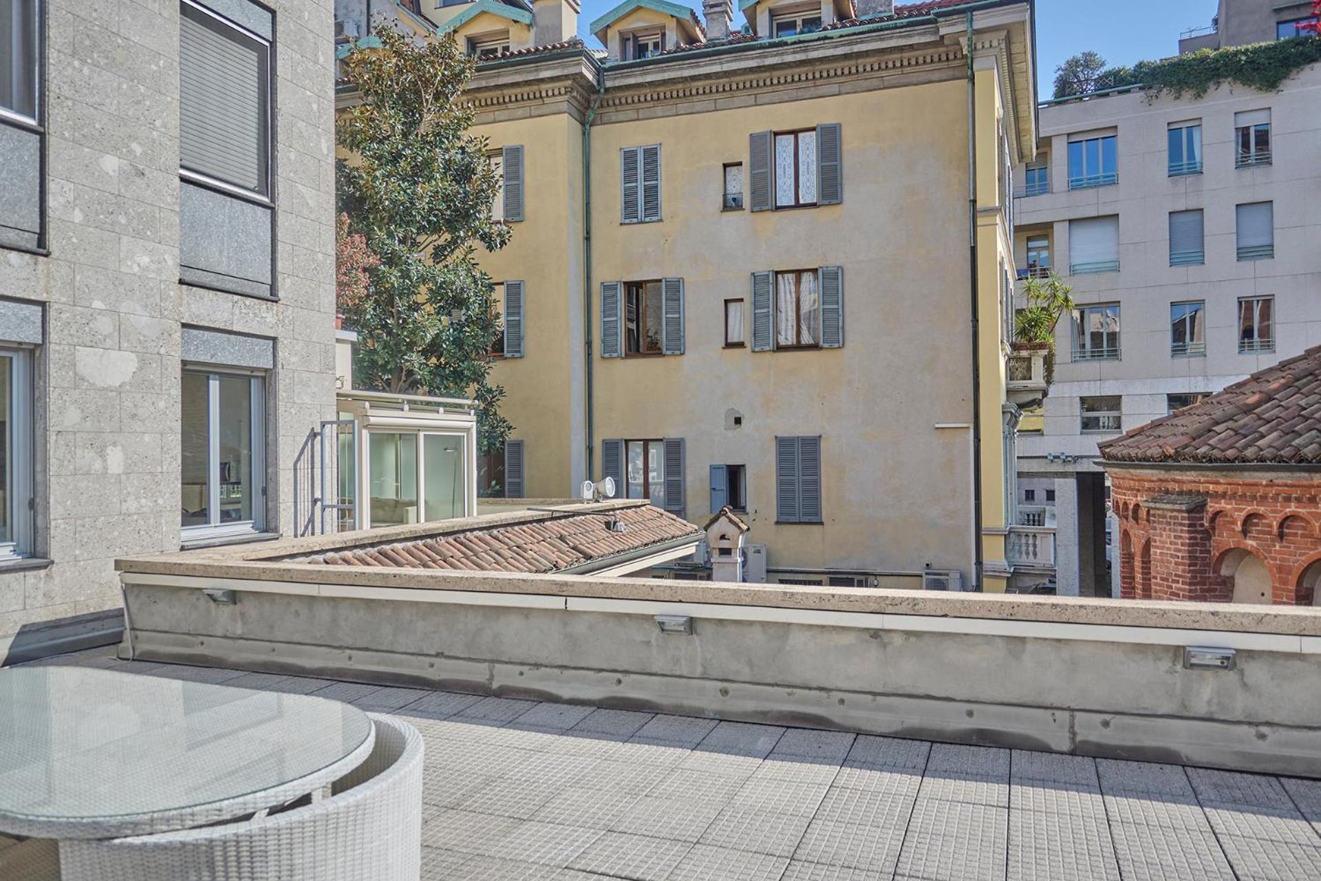 Milan Retreats Duomo Suites Milão Exterior foto